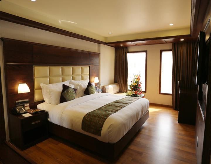 Hotel Ch2 Srīnagar 外观 照片